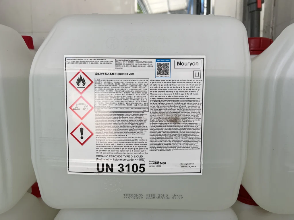 TRIGONOX V388 container with its product label