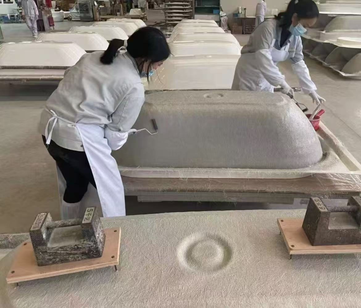 Hình ảnh ứng dụng hoặc quy trình cho Dòng nhựa polyester không bão hòa đa dụng cho FRP của SIHE